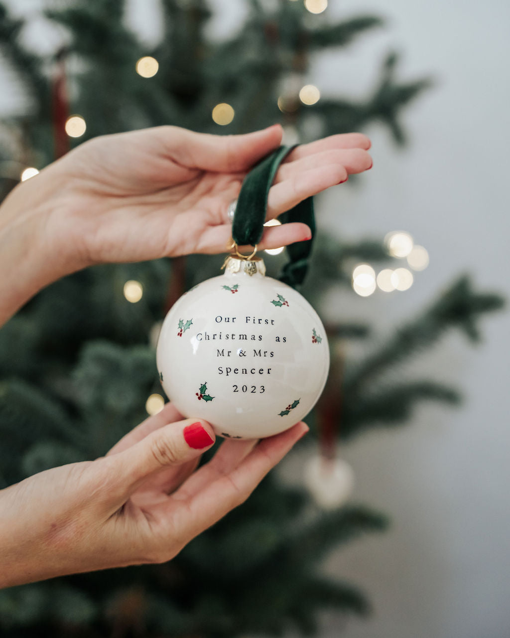 Special Announcement Bauble