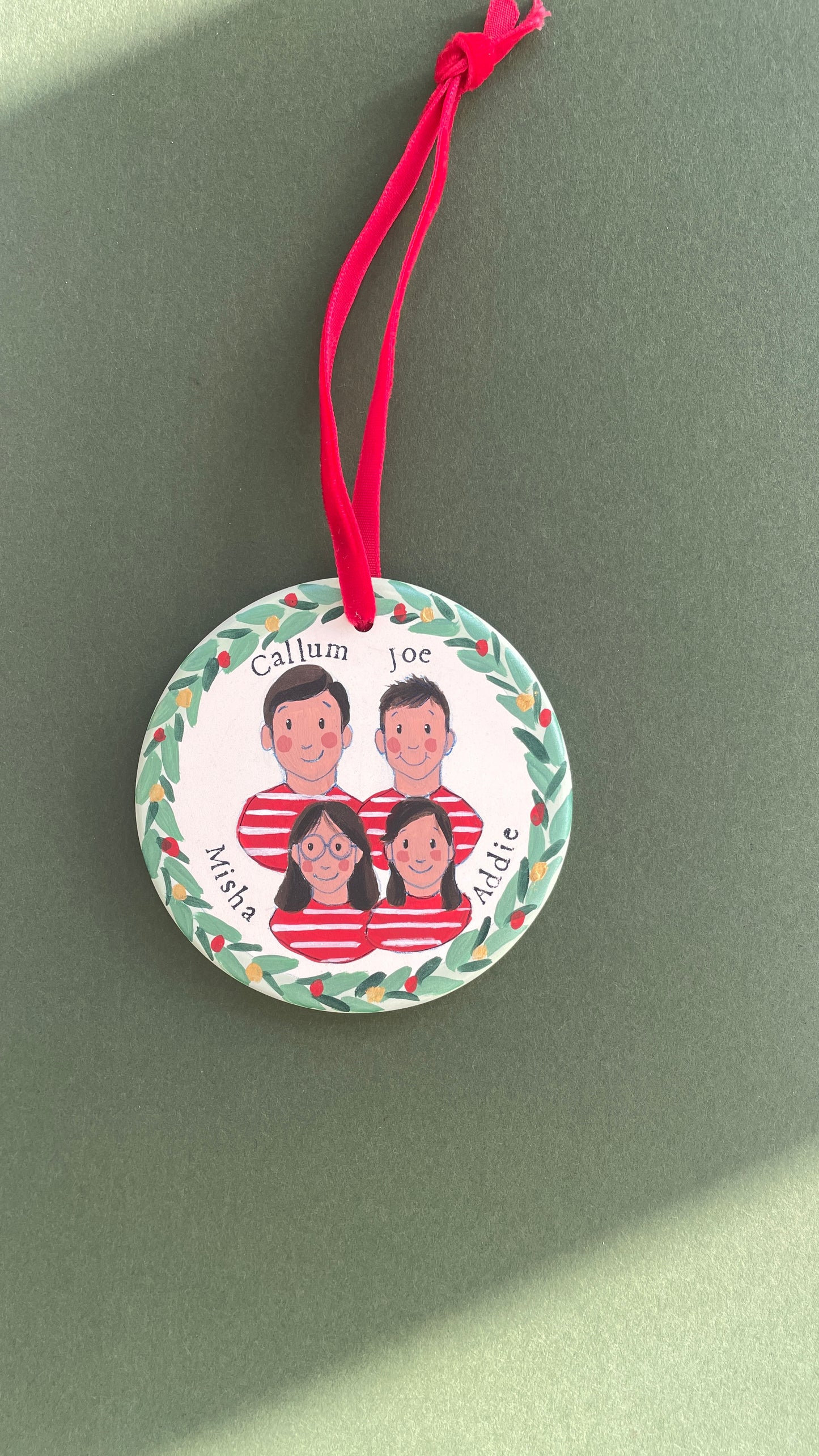 Sibling Portrait Flat Bauble